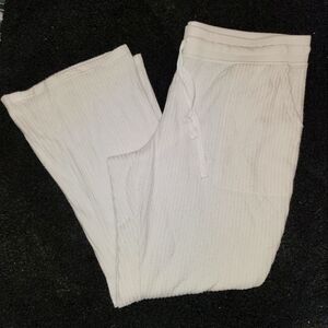 EUC Stars Above White Waffle Knit Lounge Pants